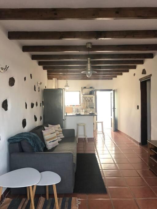 Coqueto Apartamento En El Cuchillo Tinajo Esterno foto