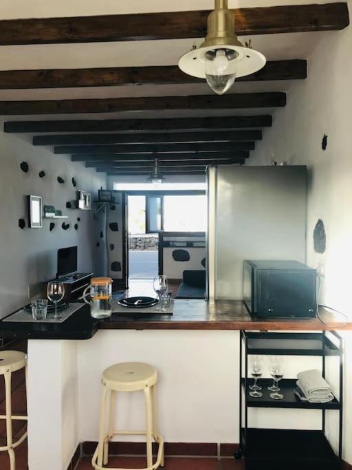 Coqueto Apartamento En El Cuchillo Tinajo Esterno foto